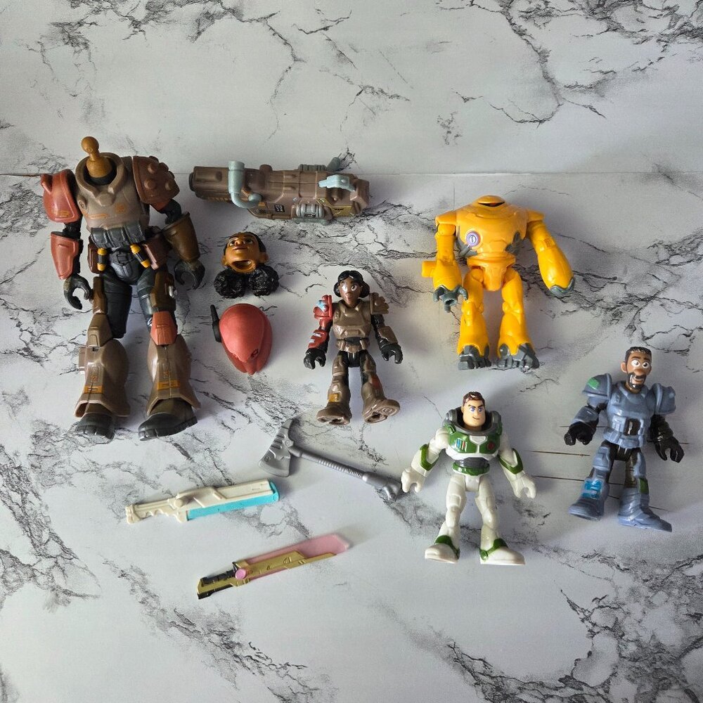 Disney Pixar Lightyear Action Figure 11 Piece Set